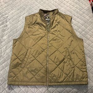 Barbour Men's Khaki Quilted Vest